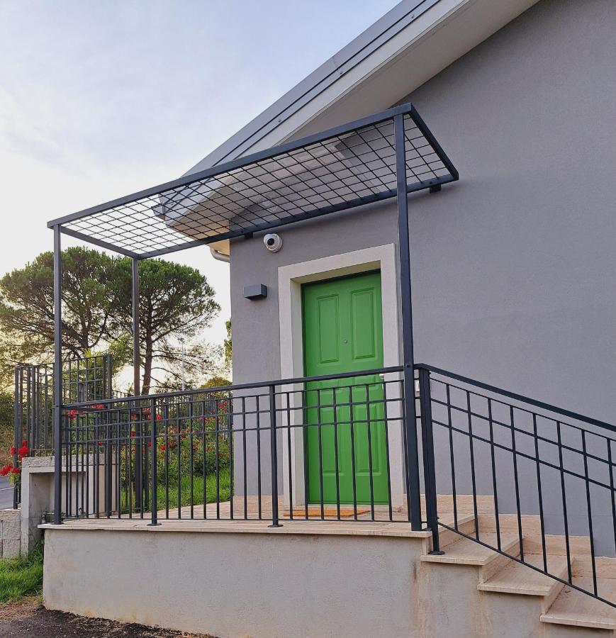 Villa The Green Door - Casa Vacanze Vicino A Roma Fonte Nuova Kültér fotó
